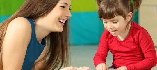 Engager une nounou bilingue
